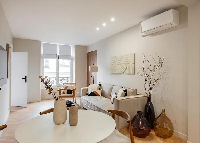 The New Suites, Centre * פריז